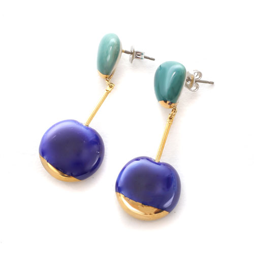 送料無料 日本製 佐賀県 有田町 有田焼 ハンドメイド ブルーグリーン チタン製ポスト ピアス アクセサリー オシャレ お洒落 ファッション 4276 Gg ジュエリーウォーク心斎橋