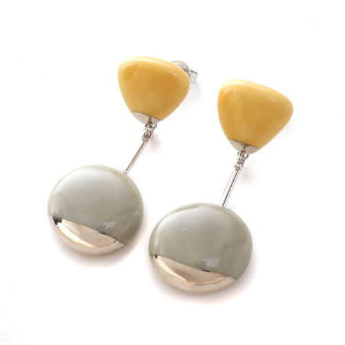 送料無料 日本製 佐賀県 有田町 有田焼 ハンドメイド グレー チタン製ポスト ピアス アクセサリー オシャレ お洒落 ファッション 4280 Gg ジュエリーウォーク心斎橋