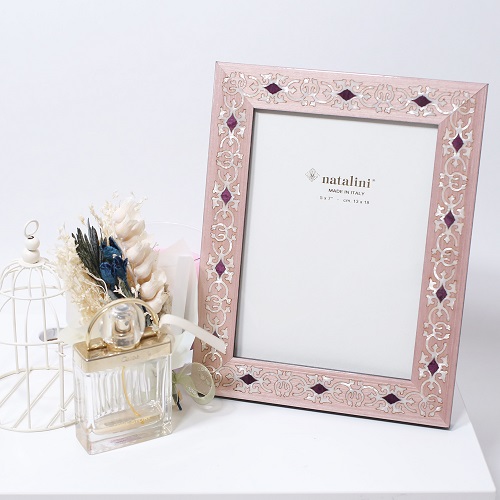 イタリア製/ITALY 写真立て/写真入れ/写真/フォトフレーム ナタリー二/NATALINI ハンドメイド/手作り ベルガモ インテリア/お部屋  ピンク/桃色 木製/天然木製 マラケシュ ウェルカムボード ウェルカムスペース ウェディング 結婚式 キャンドル ブライダル 飾り付け7772-NL21