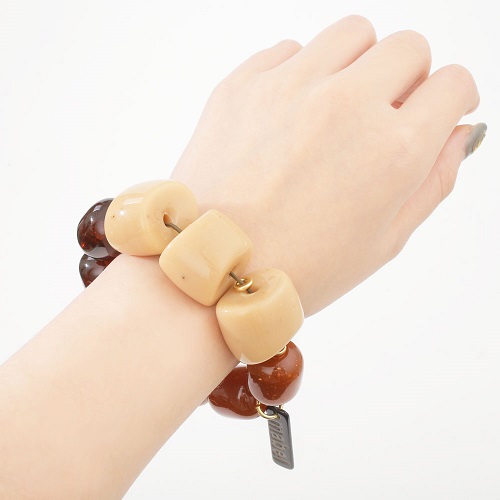 送料無料 イタリア製 Mabel アクリル樹脂 Pmma Abc樹脂 ゴム ブレスレット フリーサイズ アクセサリー ハンドメイド 手作り ブラウン 7907 Mb19 ジュエリーウォーク心斎橋